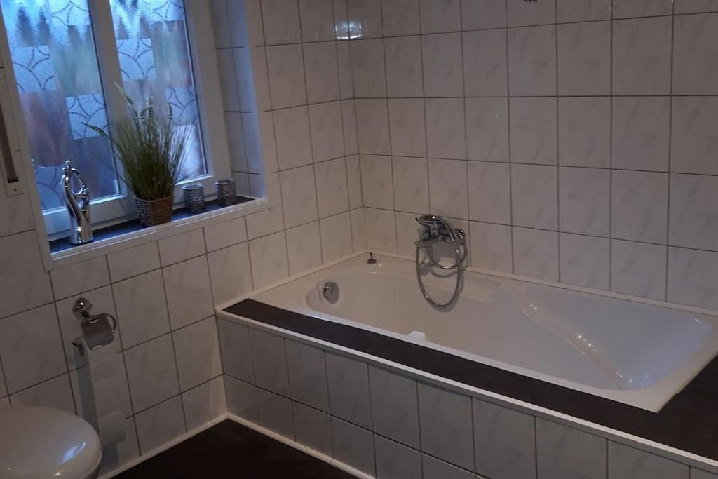 Urlaubsdomizil Norden/Norddeich, Mit Garten Bagian luar foto