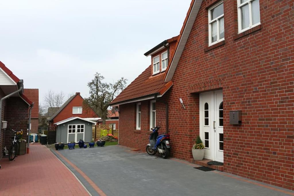 Urlaubsdomizil Norden/Norddeich, Mit Garten Bagian luar foto